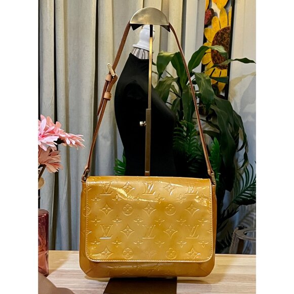 ✺ AUTHENTIC LOUIS VUITTON VERNISE THOMSPON STREET SHOULDER BAG ✺✺ - Picture 2 of 15